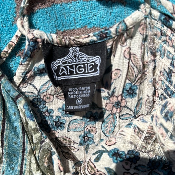 Angie Dress - Picture 3 of 5